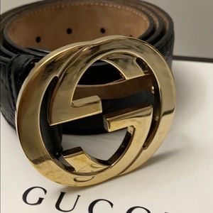Black gucci belt